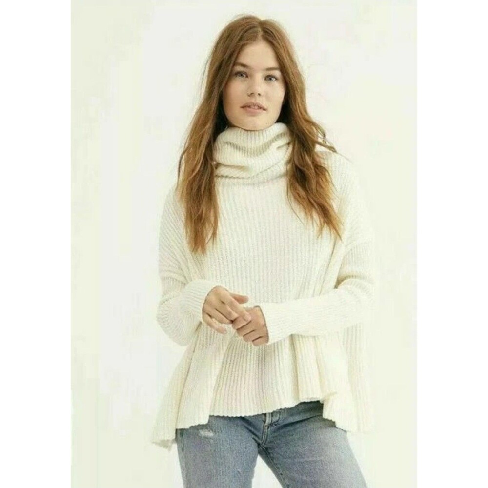 FREE PEOPLE LAYER CAKE TURTLENECK SWEATER COCONUT WOMEN'S IVORY MEDIUM OVERSIZED